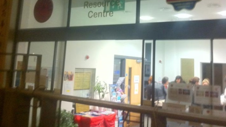 Momente emotionante la Belfast. Sute de romani nu au apucat sa voteze, dar au celebrat prin Hora Unirii  Imagine