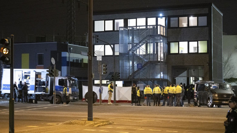 Momentul atacului sangeros din Hamburg. Imaginile au fost filmate de un martor care a auzit impuscaturile Imagine
