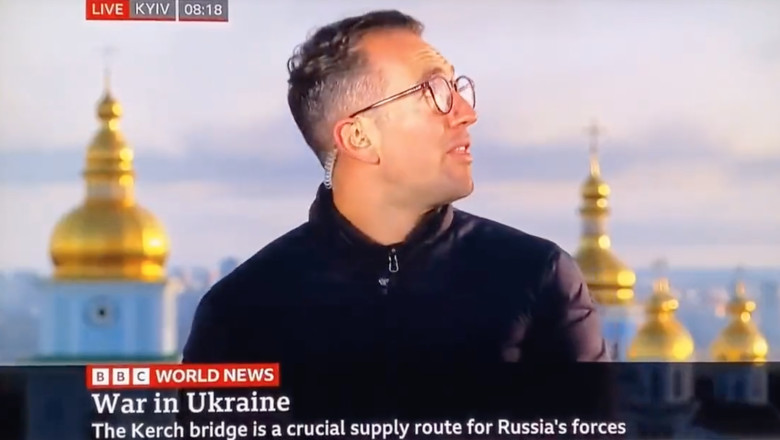 Momentul bombardamentelor de la Kiev, surprins in direct la BBC Imagine