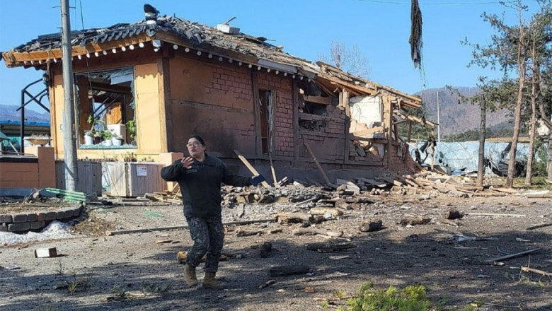 Momentul in care o bomba lansata din greseala de aviatia sud-coreeana explodeaza intr-un oras din nordul tarii Imagine