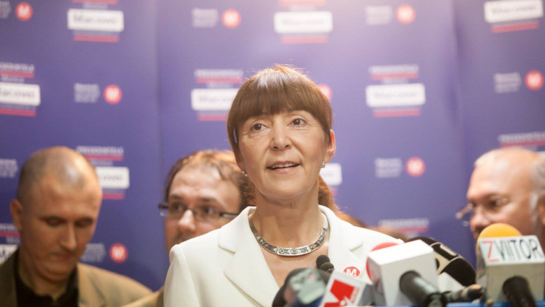 Monica Macovei isi face partid: "Am vazut cine suntem si cati suntem" Imagine