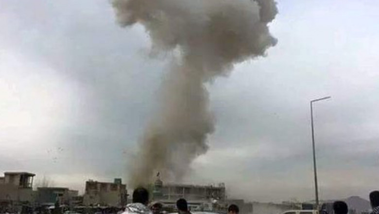 Morti si raniti dupa o explozie la intrarea pe aeroportul militar din Kabul Imagine