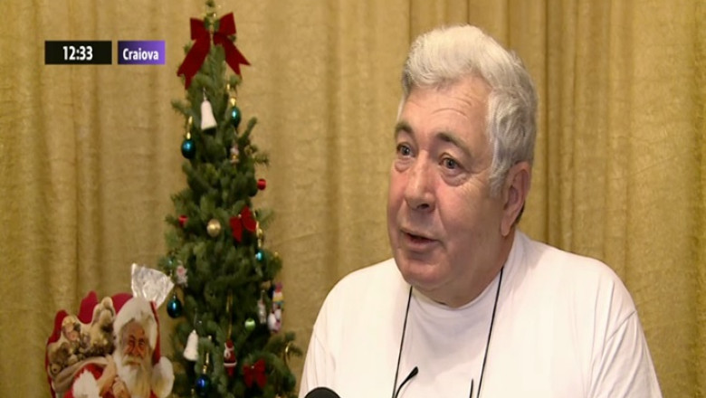 Mos Craciun cu epoleti Imagine