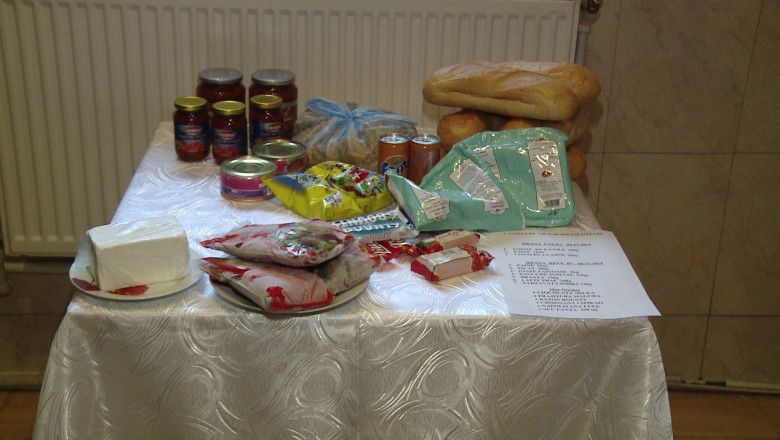 Mos Nicolae a venit la asistatii Cantinei Imagine