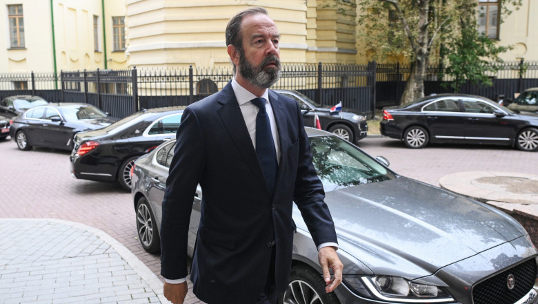 Moscova acuza serviciile de informatii occidentale ca incearca sa recruteze diplomati rusi. Ambasadorul olandez, convocat Imagine