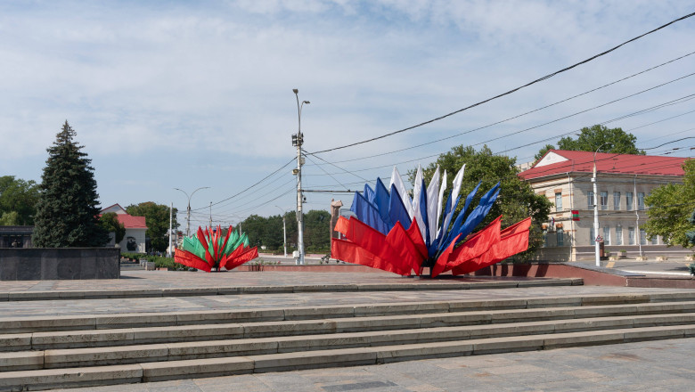 Moscova ameninta Republica Moldova si sare in apararea separatistilor din Transnistria. Zaharova: Rusia va reactiona la orice provocari Imagine