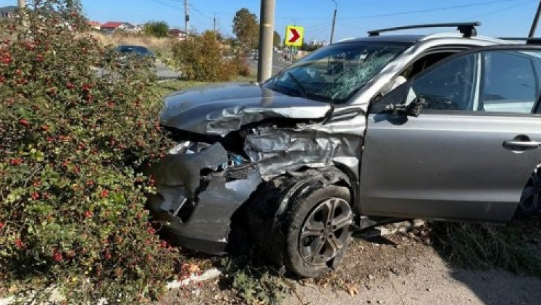 Motociclistul ranit in accidentul in care a fost implicata Monica Macovei a fost operat si se afla la Terapie Intensiva Imagine