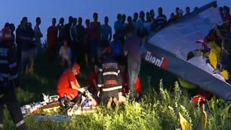 Motodeltaplan prabusit la Iasi, doi morti Imagine