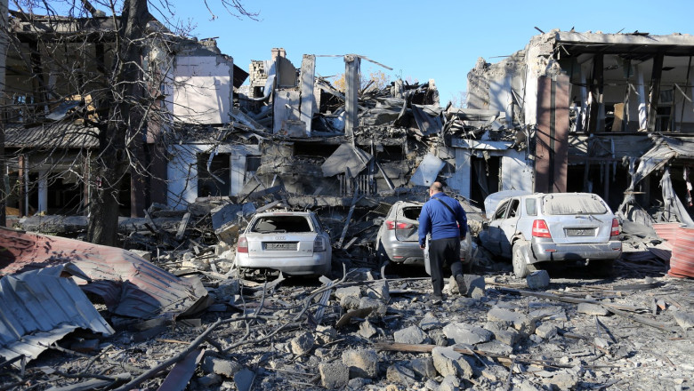 Munitiile cu fragmentatie au ucis si ranit un numar record de civili in Ucraina, de la inceperea razboiului in 2022 (raport) Imagine