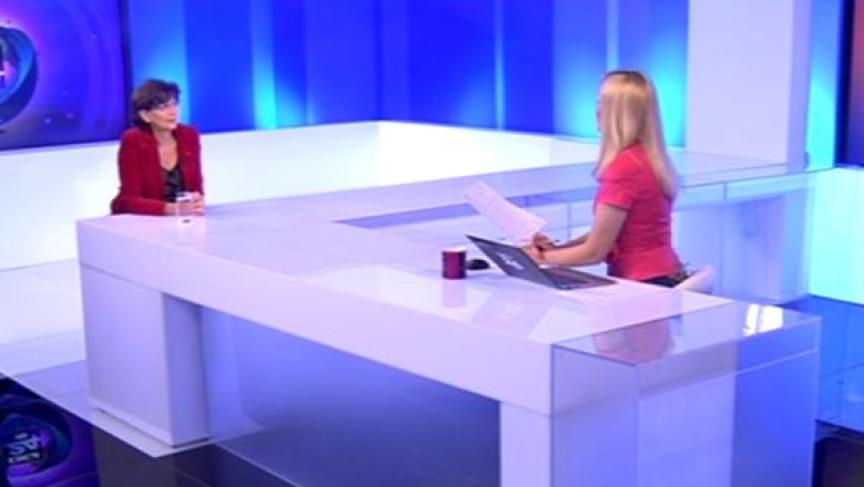 NASCUT IN ROMANIA. Dana Papadima: Ati mai auzit de licitatii de manuale? Ultima a fost in 2001 Imagine