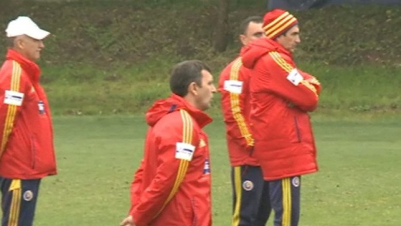 Nationala pleaca in turneu de pregatire. Rat si Marica il ingrijoreaza pe Piturca Imagine