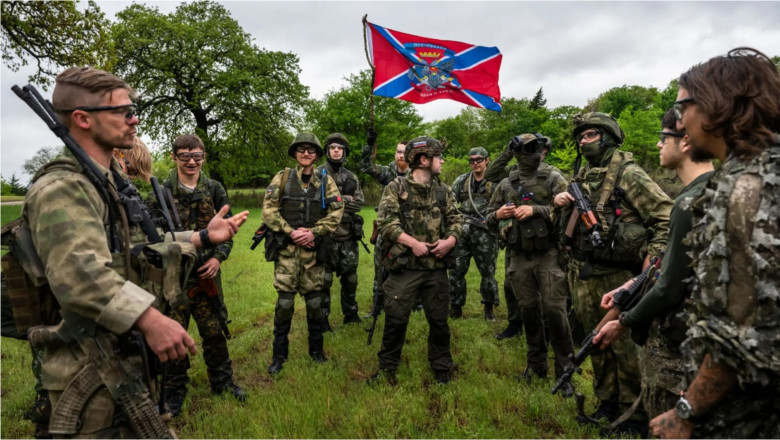 NATO vs. „Rusii navalitori”: Cum a ajuns conflictul din Ucraina noua inspiratie a pasionatilor de razboi care simuleaza batalii in SUA Imagine