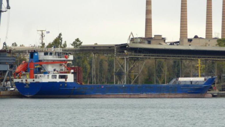 Nava civila avariata in Marea Neagra, langa Odesa, dupa ce a lovit un dispozitiv exploziv Imagine
