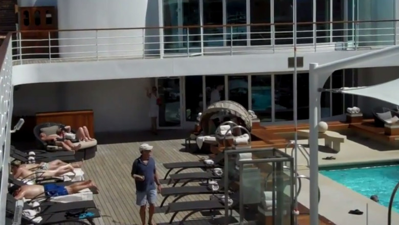 Nava de lux, in Portul Constanta. Seabourn Odyssey a adus in Romania 450 de pasageri Imagine