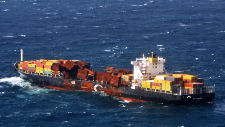 Nava Flaminia ar urma sa ridice ancora la finalul saptamanii, desi ancheta penala este in desfasurare. Marinarii cer repatrierea Imagine