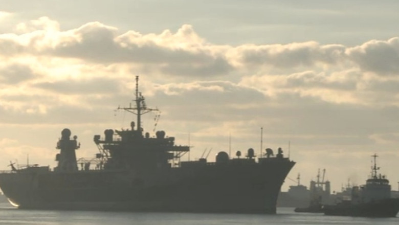 Nava USS Mount Whitney a ajuns la Constanta Imagine