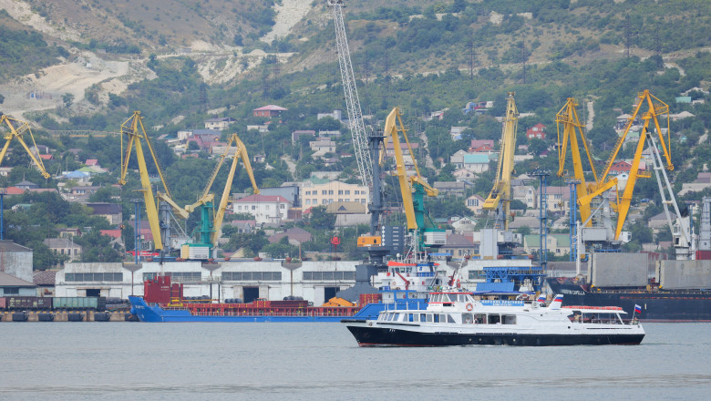 Navele straine vor intra in porturile rusesti doar cu aprobarea FSB. Decretul a fost semnat de Vladimir Putin Imagine