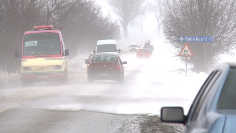 NEAMt. Dupa mai multe accidente, politistii au cerut expertiza tehnica pe DN15D Imagine