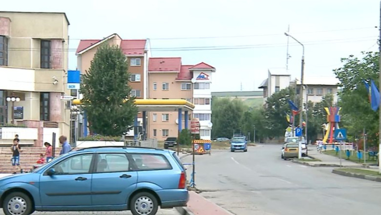 Negresti, orasul care supravietuieste cu banii trimisi de cei aflati la munca in strainatate Imagine