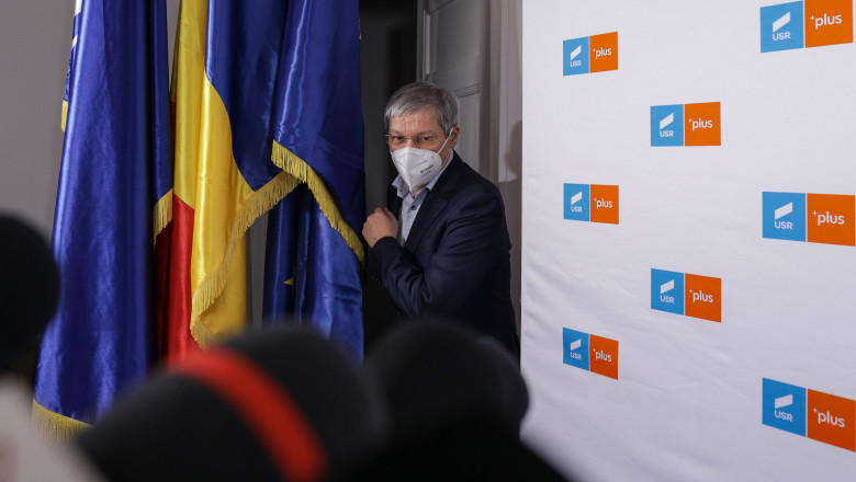 Nemultumiri in USR. Ciolos s-a intalnit cu europarlamentarii apropiati la Bruxelles. Mosteanu: Ruperea USR, serviciu facut PSD si PNL Imagine