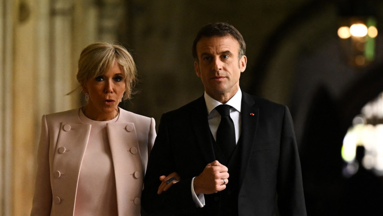 Nepotul primei doamne a Frantei, Brigitte Macron, a fost batut de protestatarii anti-guvernamentali Imagine
