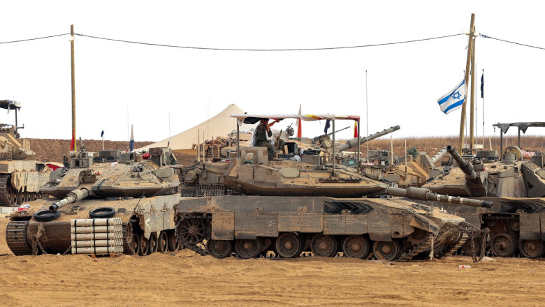 Netanyahu confirma ca Israelul inarmeaza rivalii Hamas din Gaza. Opozitia numeste planul o „nebunie totala” Imagine