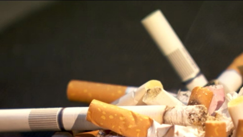 New York-ul restrictioneaza fumatul. Autoritatile interzic vanzarea tigarilor tinerilor sub 21 de ani Imagine