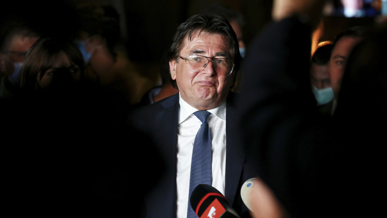 Nicolae Robu anunta ca va candida independent pentru un nou mandat la Primaria Timisoarei. Mesajul pentru PNL Imagine