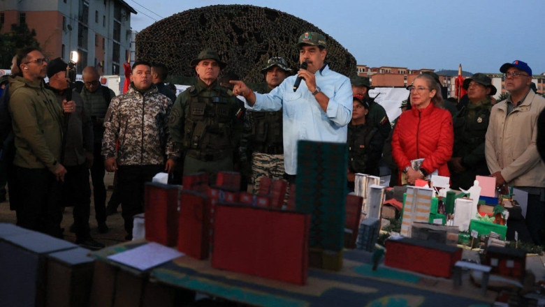 Nicolas Maduro cheama populatia Venezuelei in cazarmi pentru a invata sa traga cu arma Imagine