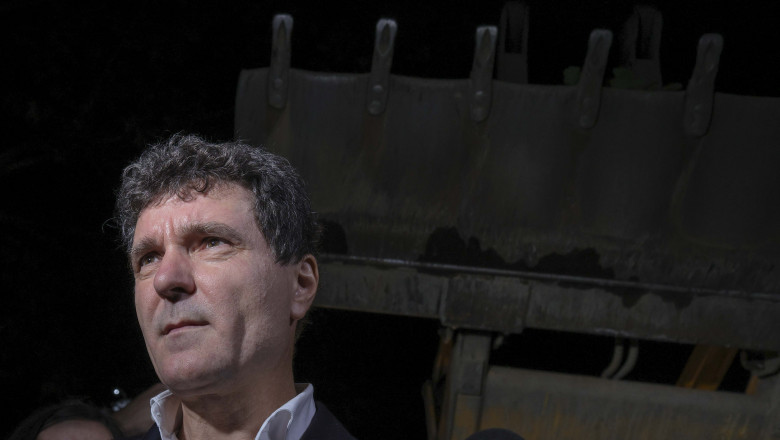 Nicusor Dan acuza Politia Romana ca nu a actionat in scandalul de la Unirii. „E obligata sa puna in aplicare un act, nu a facut-o” Imagine