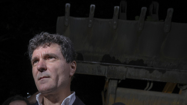 Nicusor Dan anunta in cat timp vor putea incepe lucrarile la planseul Unirii. „Deranjul de trafic nu o sa fie foarte mare” Imagine