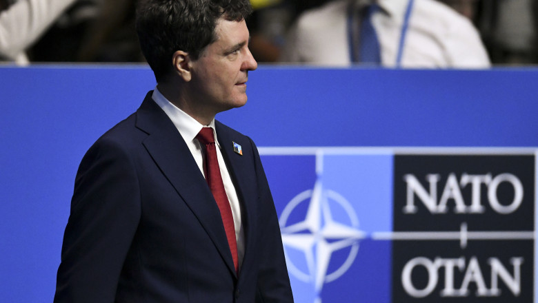 Nicusor Dan, de Ziua SUA: Romania sustine abordarea lui Donald Trump privind cresterea cheltuielior pentru aparare Imagine