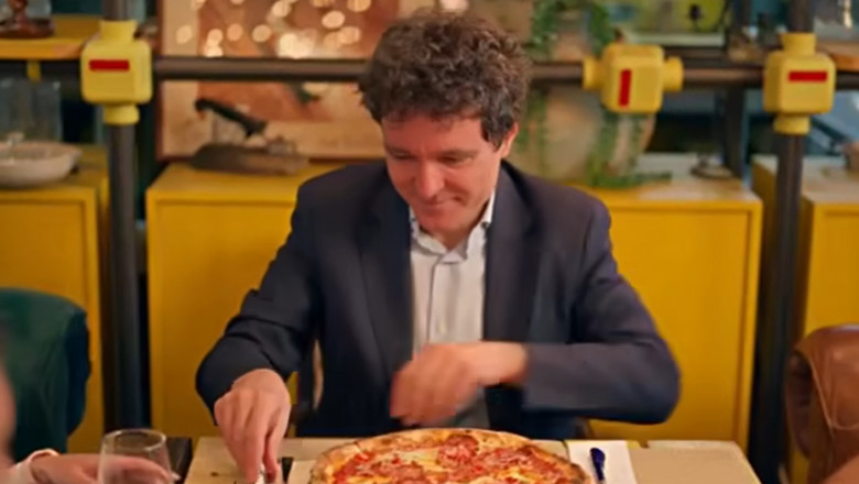Nicusor Dan explica, cu ajutorul unei pizza, cum sunt cheltuiti banii in Capitala: „E nevoie sa schimbam partajarea fondurilor" Imagine