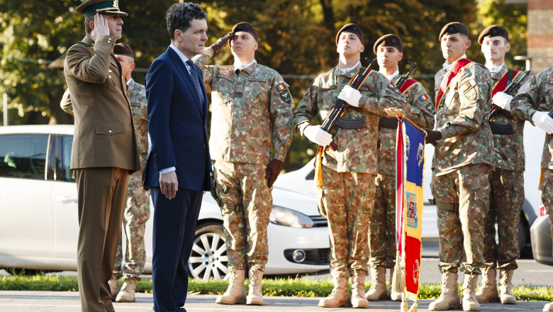 Nicusor Dan, incurcat de protocol la un eveniment organizat la Timisoara. Imagini cu fastaceala presedintelui Imagine