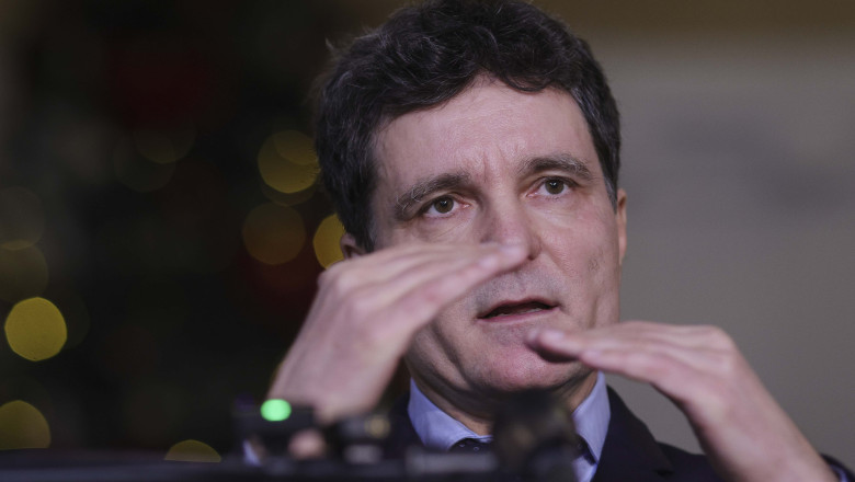 Nicusor Dan: Noi vorbim de pere, iar Tanczos Barna de mere. E absurd ca PMB sa ia 4 miliarde de lei, iar primariile de sector - 8 Imagine