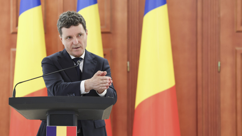 Nicusor Dan prezinta prioritatile partidelor pentru reducerea cheltuielilor. „Sper sa ajungem cat mai putin in partea de taxe” Imagine