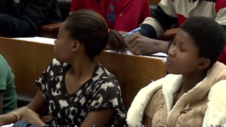 Nigerienii au trecut examenele cu brio. Cei 175 de studenti exotici de la UMC se mandresc cu notele obtinute Imagine