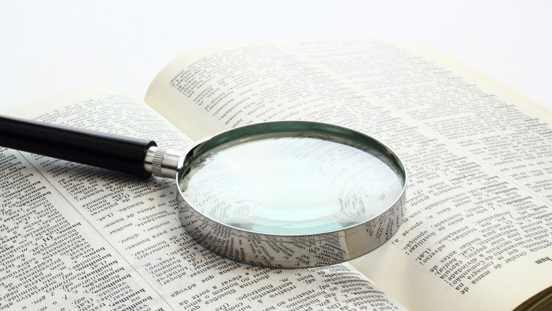 „Nimfomanie” si „ntur”, printre cele mai cautate cuvinte in dictionarul online. Ce curiozitati lingvistice au avut romanii in 2023 Imagine