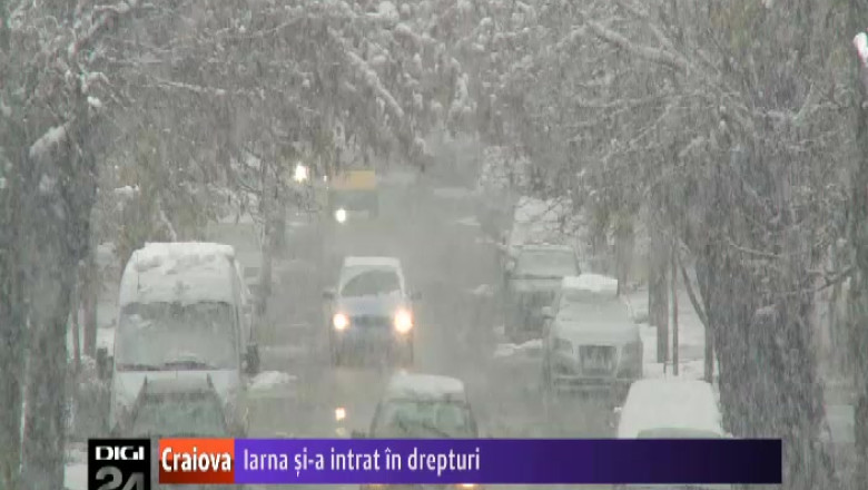 Ninsoarea nu a creat probleme pe strazile din Craiova. Autoritatile raman in alerta Imagine