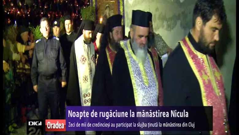 Noapte de rugaciune la manastirea Nicula. Zeci de mii de credinciosi au participat la slujba tinuta la manastirea din Cluj Imagine
