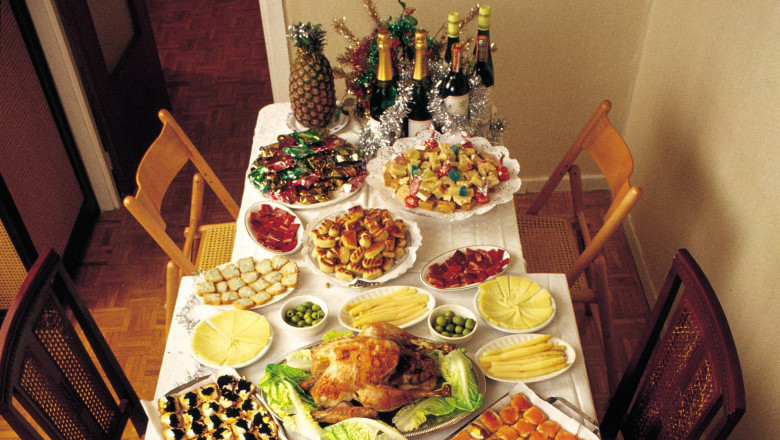 Noapte linistita la Serviciul de Ambulanta Bucuresti - Ilfov. Medicii recomanda cumpatare la masa de Craciun Imagine