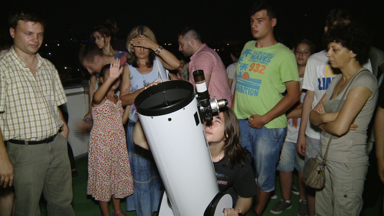 Noaptea Internationala a Observarii Lunii Imagine