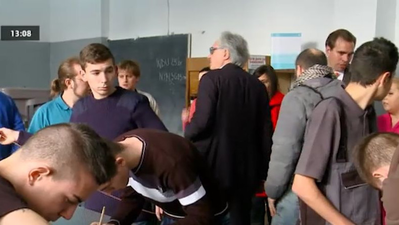 Noi clase de scoala profesionala din toamna Imagine