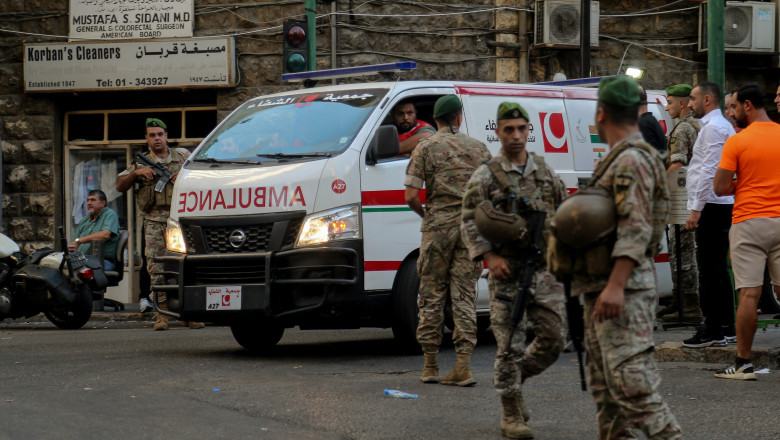 Noi explozii in Liban. Statii radio si panouri solare, detonate la o zi dupa ce pagerele au sarit in aer: 20 morti, 450 de raniti Imagine