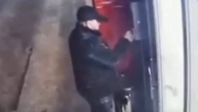 Noi imagini cu suspectii din cazul barbatului din Ilfov, torturat pana la moarte: Au incercat cardul victimei imediat dupa talharie Imagine