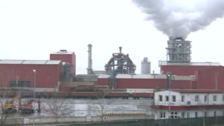 Noi proteste la Sebes impotriva deschiderii unei fabrici de formaldehida Imagine