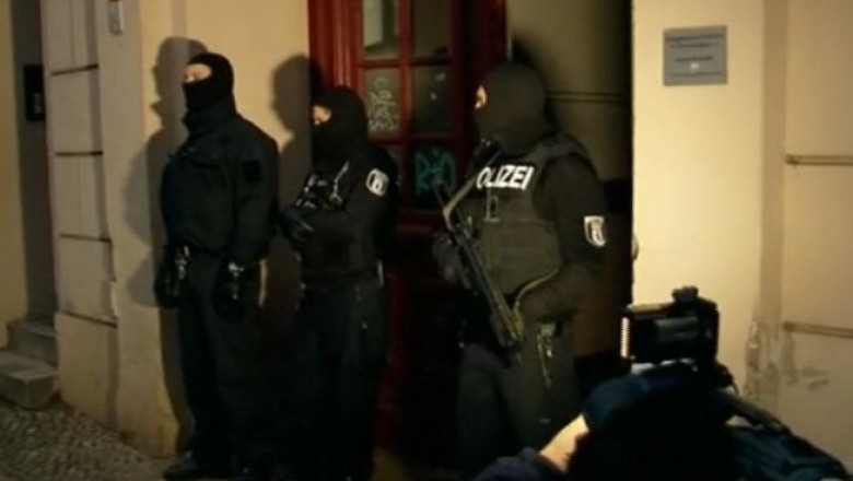 Noi raiduri antiteroriste in Germania: 11 persoane au fost retinute Imagine