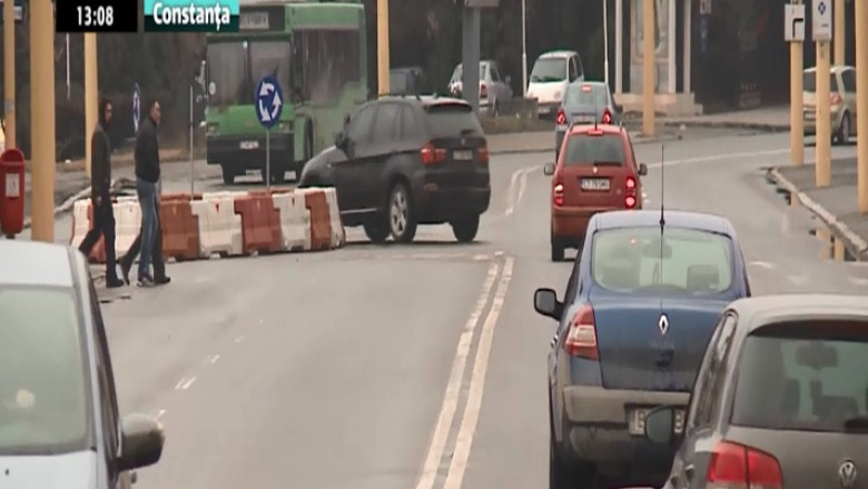 Noi sensuri giratorii. Acestea vor fi amenajate in intersectii-cheie din Constanta Imagine