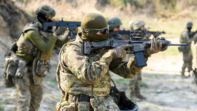 Noi voluntari s-au inscris in Legiunea Ucraineana. Cei mai multi tineri vor sa devina operatori de drone Imagine