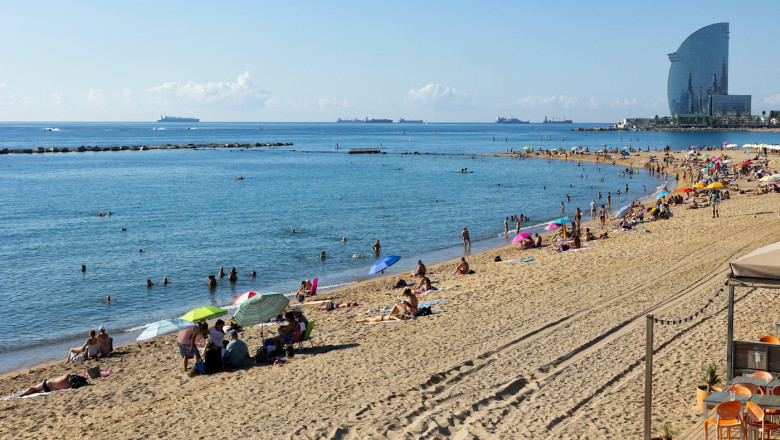 Noile reguli de calatorie in Spania. La ce trebuie sa fie atenti turistii pentru a nu-si strica vacanta. Amenzi pana la 3.000 euro Imagine